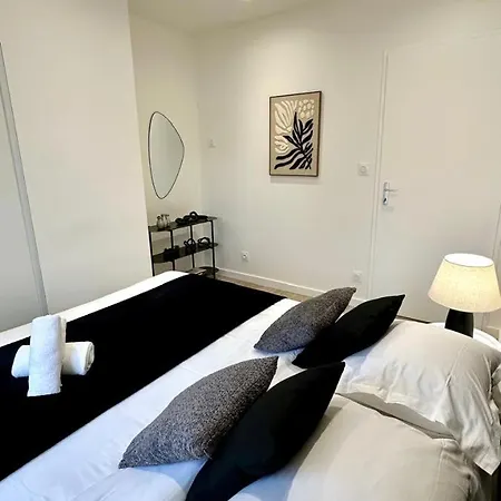 République - 2 Bedrooms - Skyscraper Apartamento Villeurbanne